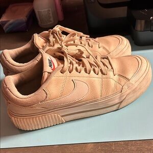 Nike Court Legacy Lift women's platform sneakers in Pearl and white